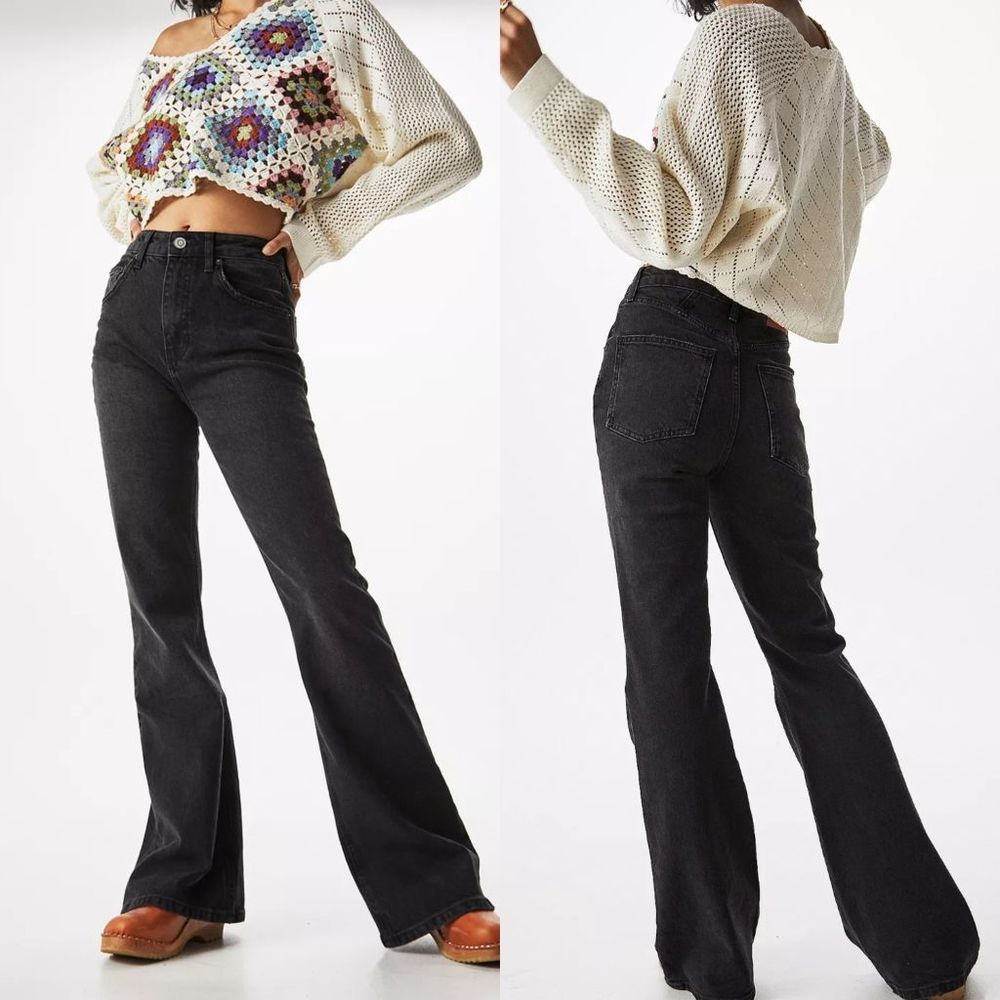 Urban Outfitters BDG Super High-Rise Flare Jeans Size 28